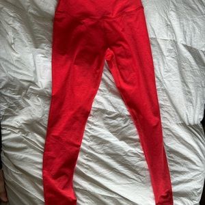 Beyond yoga - Spacedye Walk And Talk High Waisted Capri Legging scarlet color M